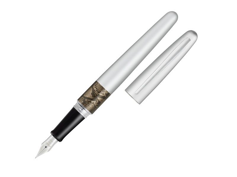 NALIV PERO PILOT ANIMAL PITONEBRNO