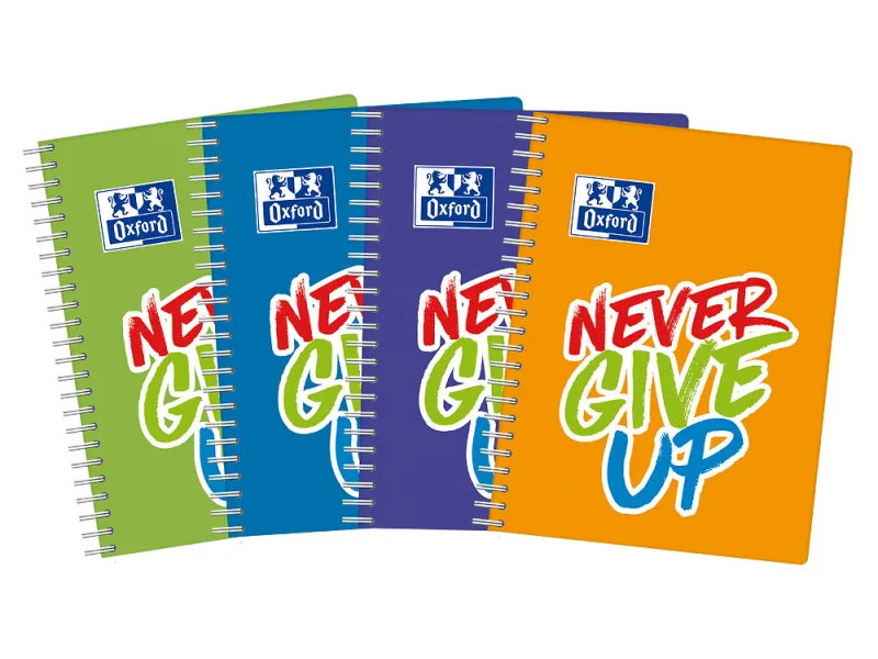 Sveska A4+ spirala NeverGiveUp PP korica 80 lista, 90g, optički papir Oxford karo