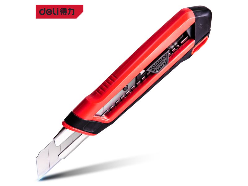 SKALPEL DELI SUPREME 18MM DL018G